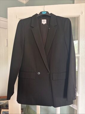 GAP Women's Black Single-Breasted Blazer
